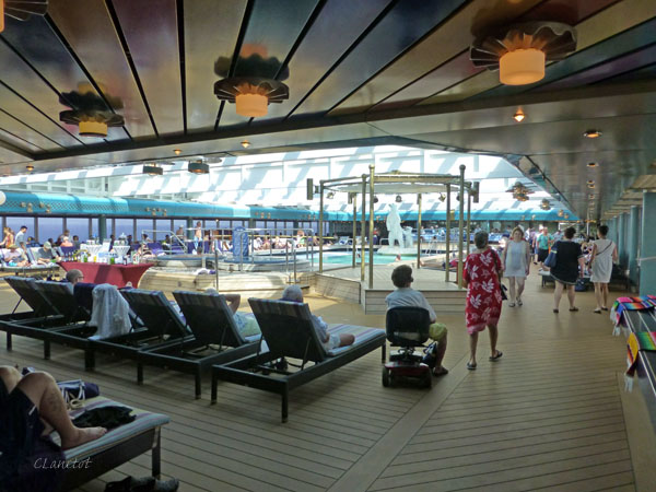The midship pool on the Lido deck.